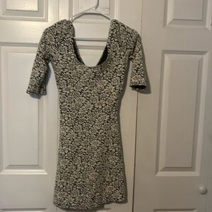 Hollister long sleeve floral black and white dress (size M)